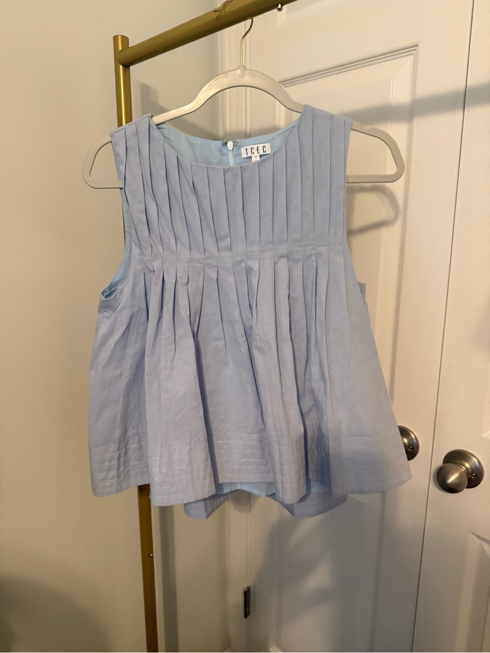 Light Blue Pleated Girls' Sleeveless Top